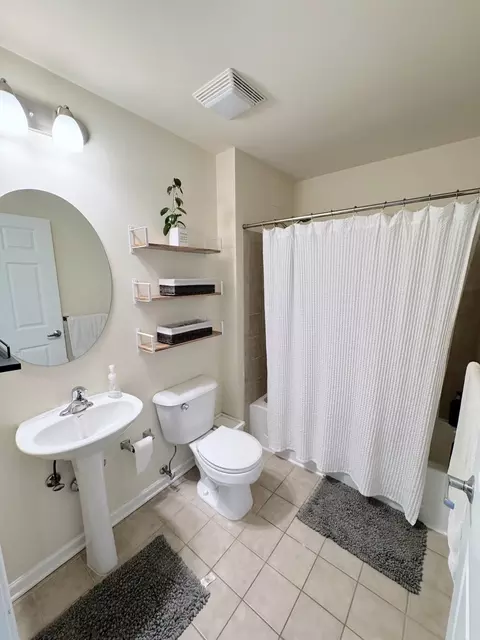 656 Pearson St #512C, Des Plaines, IL 60016 photo 14
