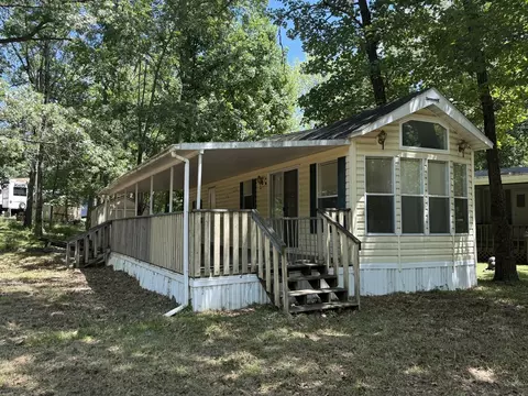 2-113 Woodhaven Lks, Sublette, IL 61367