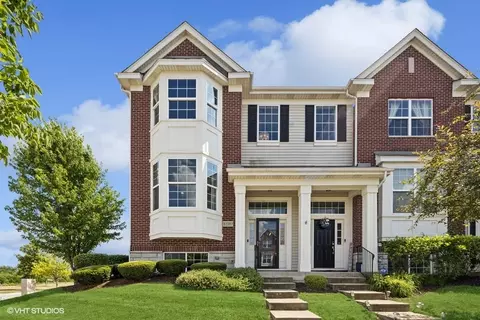 10589 153rd Pl, Orland Park, IL 60462