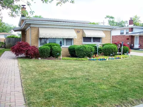 163 Hawthorne Ln, Chicago Heights, IL 60411