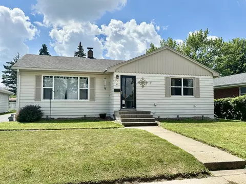 505 Highland St, Belvidere, IL 61008