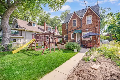 Exterior - 9146 S Hamilton Ave, Chicago, IL 60643 photo 4 of 7