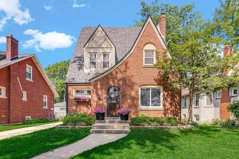 9146 S Hamilton Ave, Chicago, IL 60643