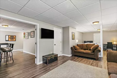 105 Devonshire Dr, Dekalb, IL 60115 photo 26