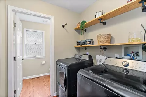 105 Devonshire Dr, Dekalb, IL 60115 photo 11