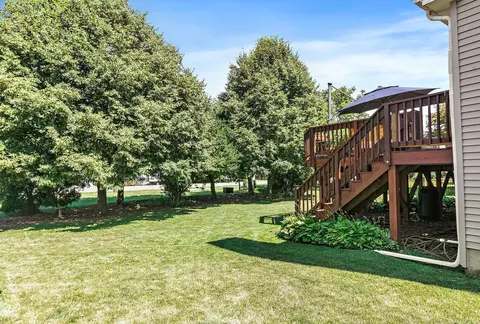 105 Devonshire Dr, Dekalb, IL 60115 photo 32