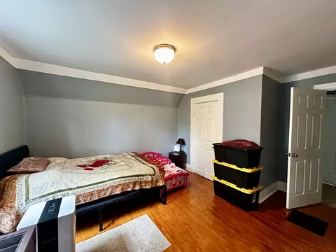 Bedroom - 39 Leonard St, Elgin, IL 60123 photo 7 of 10