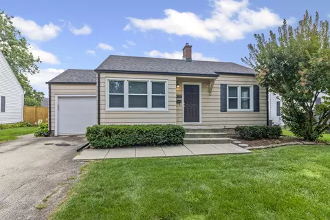 1206 Richmond St, Joliet, IL 60435