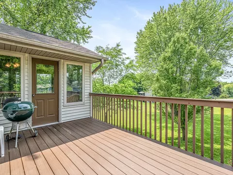1375 Coven Cir, Davis, IL 61019 photo 22
