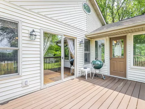 1375 Coven Cir, Davis, IL 61019 photo 23