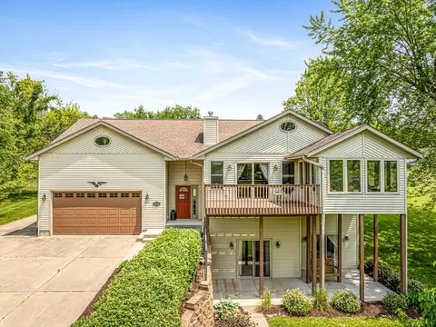 1375 Coven Cir, Davis, IL 61019 photo 2