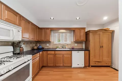 72 Atteridge Rd, Lake Forest, IL 60045 photo 7