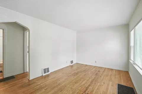 21149 Main St, Matteson, IL 60443 photo 4