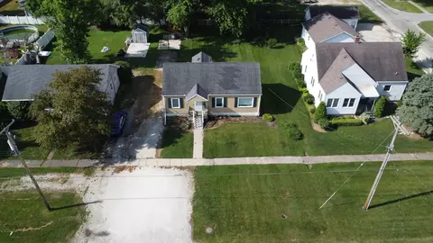 240 E 3rd Ave, Clifton, IL 60927 photo 7