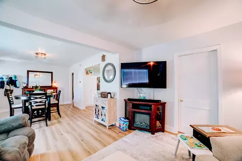 240 E 3rd Ave, Clifton, IL 60927 photo 15
