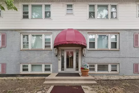 9445 W Kelvin Ln #2992, Schiller Park, IL 60176