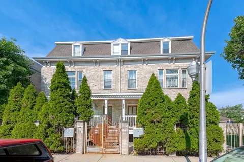 2318 S Central Park Ave #101, Chicago, IL 60623