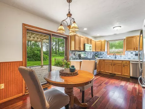 Kitchen - 384 Orleans Dr, Davis, IL 61019 photo 3 of 4