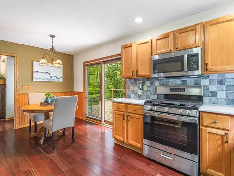 Kitchen - 384 Orleans Dr, Davis, IL 61019 photo 4 of 4
