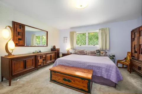 Bedroom - 10 S125 Springbrook Dr, Naperville, IL 60565 photo 1 of 2