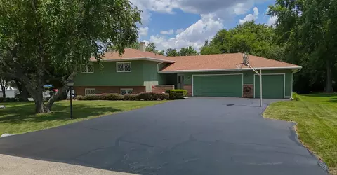 Other - 10 S125 Springbrook Dr, Naperville, IL 60565 photo 1 of 14