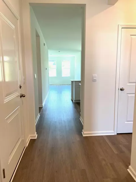 Entry Way - 1255 Wild Tulip Ct, Bartlett, IL 60103 photo 1 of 2