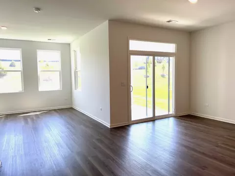 Living - 1255 Wild Tulip Ct, Bartlett, IL 60103 photo 1 of 2