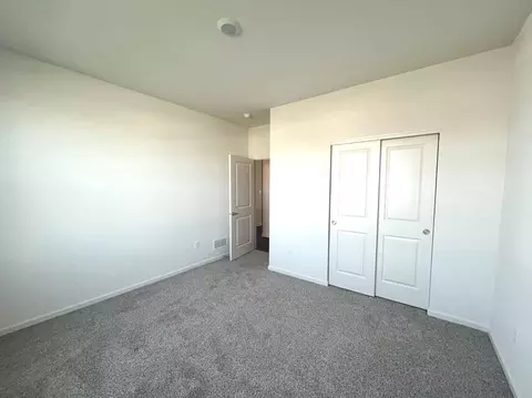 Bedroom - 1255 Wild Tulip Ct, Bartlett, IL 60103 photo 2 of 7