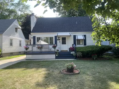 111 Earl Ave, Joliet, IL 60436