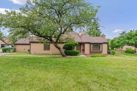 1581 Anderson Ln, Buffalo Grove, IL 60089