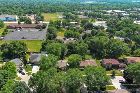 1885 Monday Dr, Elgin, IL 60123 photo 33
