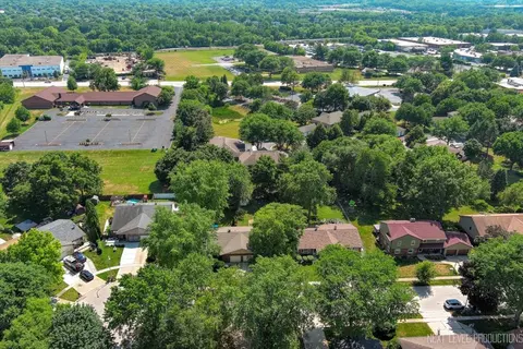1885 Monday Dr, Elgin, IL 60123 photo 25