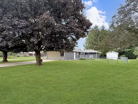 Exterior - 701 E Soper St, Winnebago, IL 61088 photo 2 of 10
