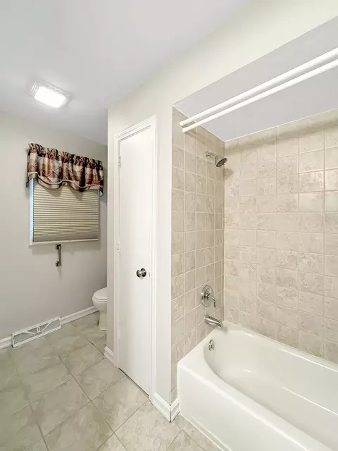 Bath - 701 E Soper St, Winnebago, IL 61088 photo 5 of 5