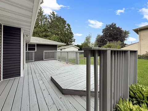 Exterior - 701 E Soper St, Winnebago, IL 61088 photo 4 of 10