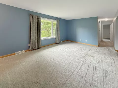 Living - 701 E Soper St, Winnebago, IL 61088 photo 3 of 5