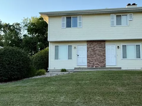 1508 Hancock Dr #1, Normal, IL 61761