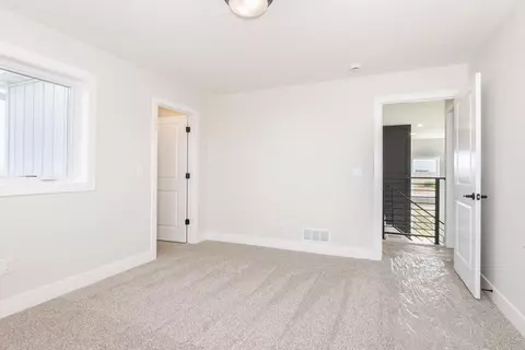 1004 Mount Carmel Rd, Bloomington, IL 61705 photo 33