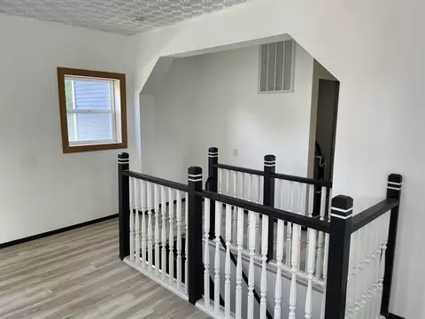Entry Way - 355 N 5th St, Sheldon, IL 60966 photo 1 of 2