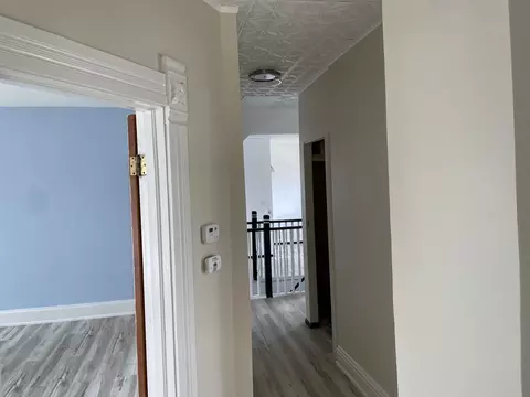 Entry Way - 355 N 5th St, Sheldon, IL 60966 photo 2 of 2