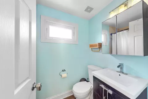 982 N Wheeling Rd, Mount Prospect, IL 60056 photo 6