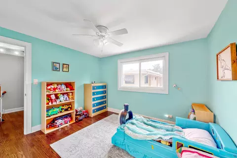 982 N Wheeling Rd, Mount Prospect, IL 60056 photo 10