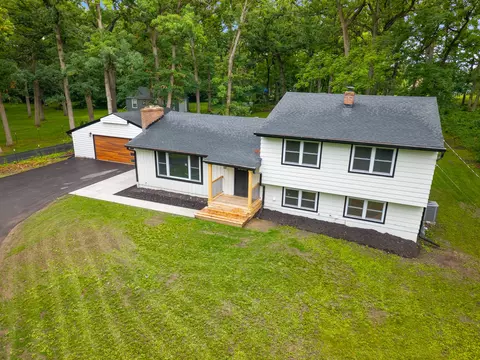 6427 Harlem Rd, Loves Park, IL 61111