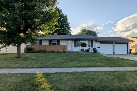 108 Janet Ave, Rochelle, IL 61068