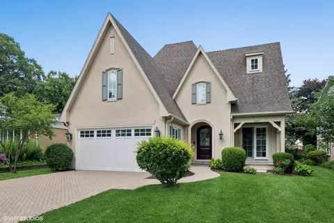 807 Phillippa St, Hinsdale, IL 60521