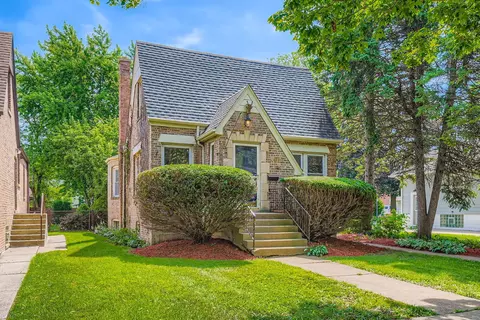 4017 Park Ave, Brookfield, IL 60513