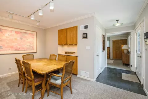 1 Falkirk Ln, Rolling Meadows, IL 60008 photo 7