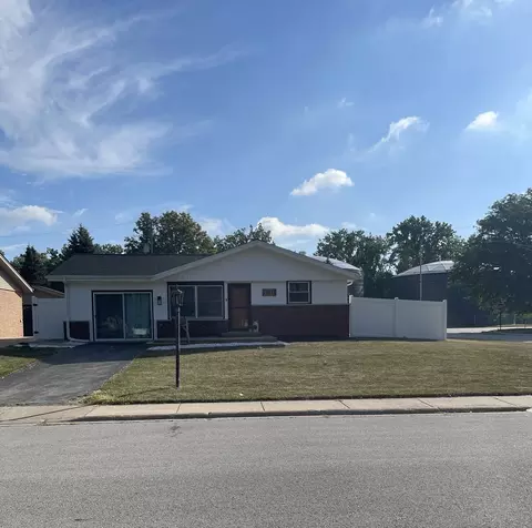 12813 E Playfield Dr, Crestwood, IL 60418