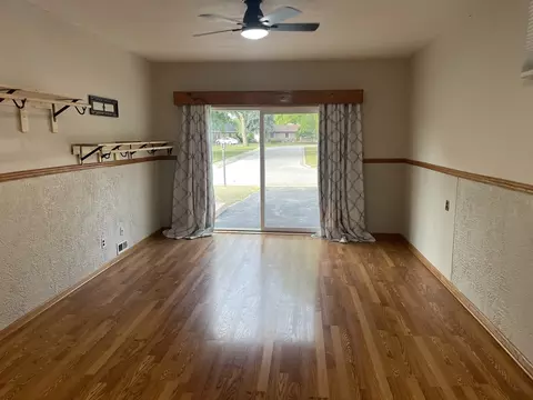 12813 E Playfield Dr, Crestwood, IL 60418 photo 19