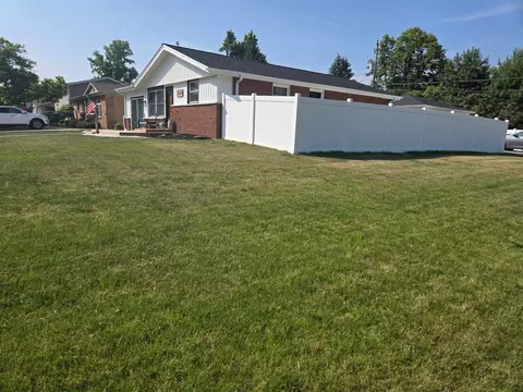 12813 E Playfield Dr, Crestwood, IL 60418 photo 24